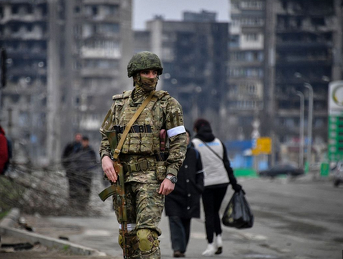 Окупанти придумали українцям, які відмовилися від паспорта РФ, новий "статус"